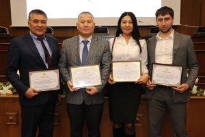 Орталық қызметкерлері Тұңғыш Президент күніне орай марапатқа ие болды